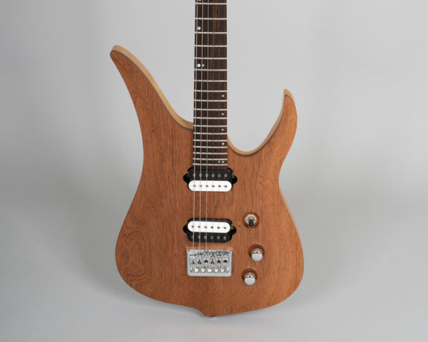 Alternative view of Butcher - Natural