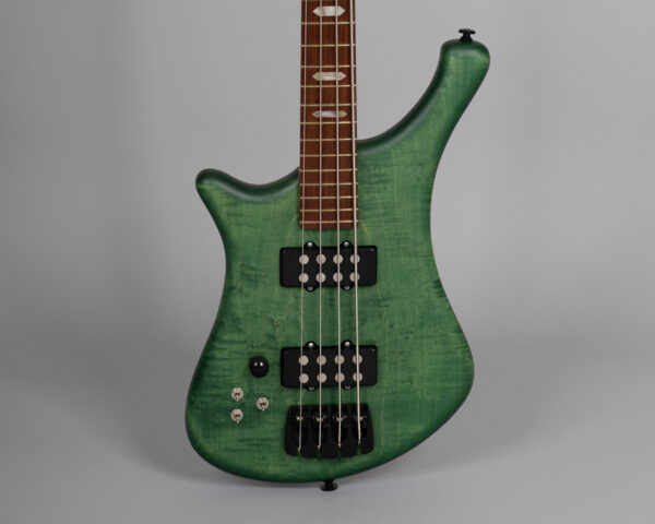 Alternative view of Slick Bass Lefthand