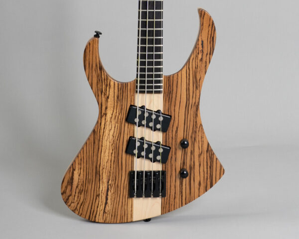 Alternative view of Thor Bass