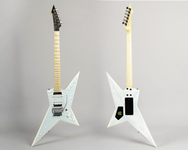 Pornstar - Frozen Bitch