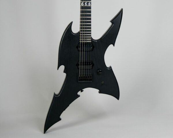 Alternative view of MGH Black Metal Nazgul