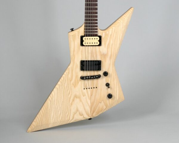 Alternative view of MGH - Burning Steel - Natural Ash Walnut