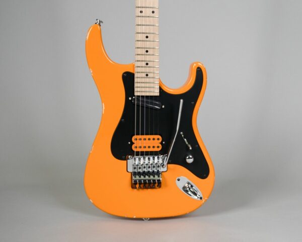 Alternative view of MGH Hammer Strat - Real Relic Agent Orange