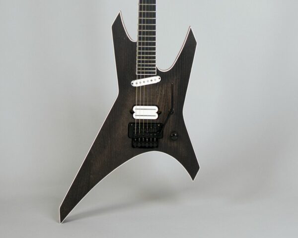 Alternative view of MGH - Warlord - Grey Burst