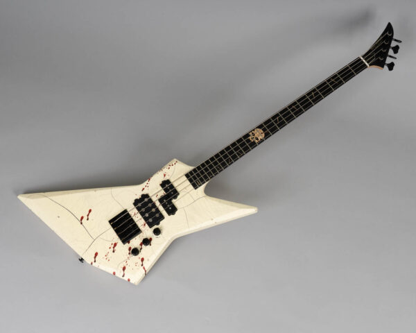 Alternative view of MGH - Burning Steel 4 Bloodline Series