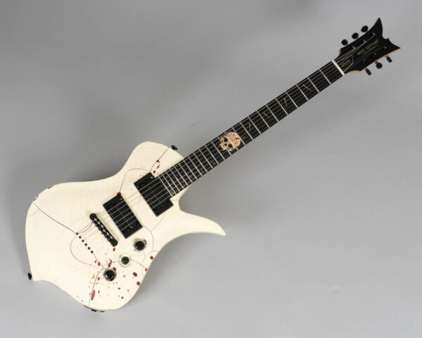 Alternative view of MGH - Ellevar Bloodline Series