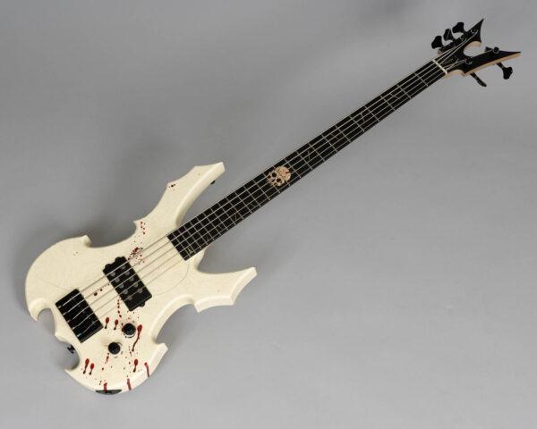 Alternative view of MGH - Protector 5 Bloodline Series