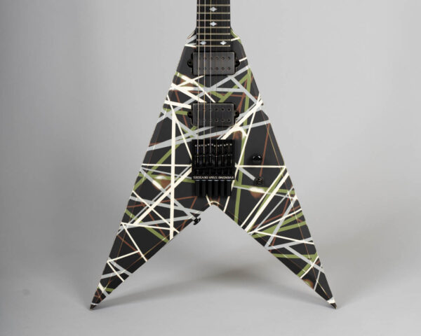 Alternative view of MGH Custom Flying V - King V Military Camostripes